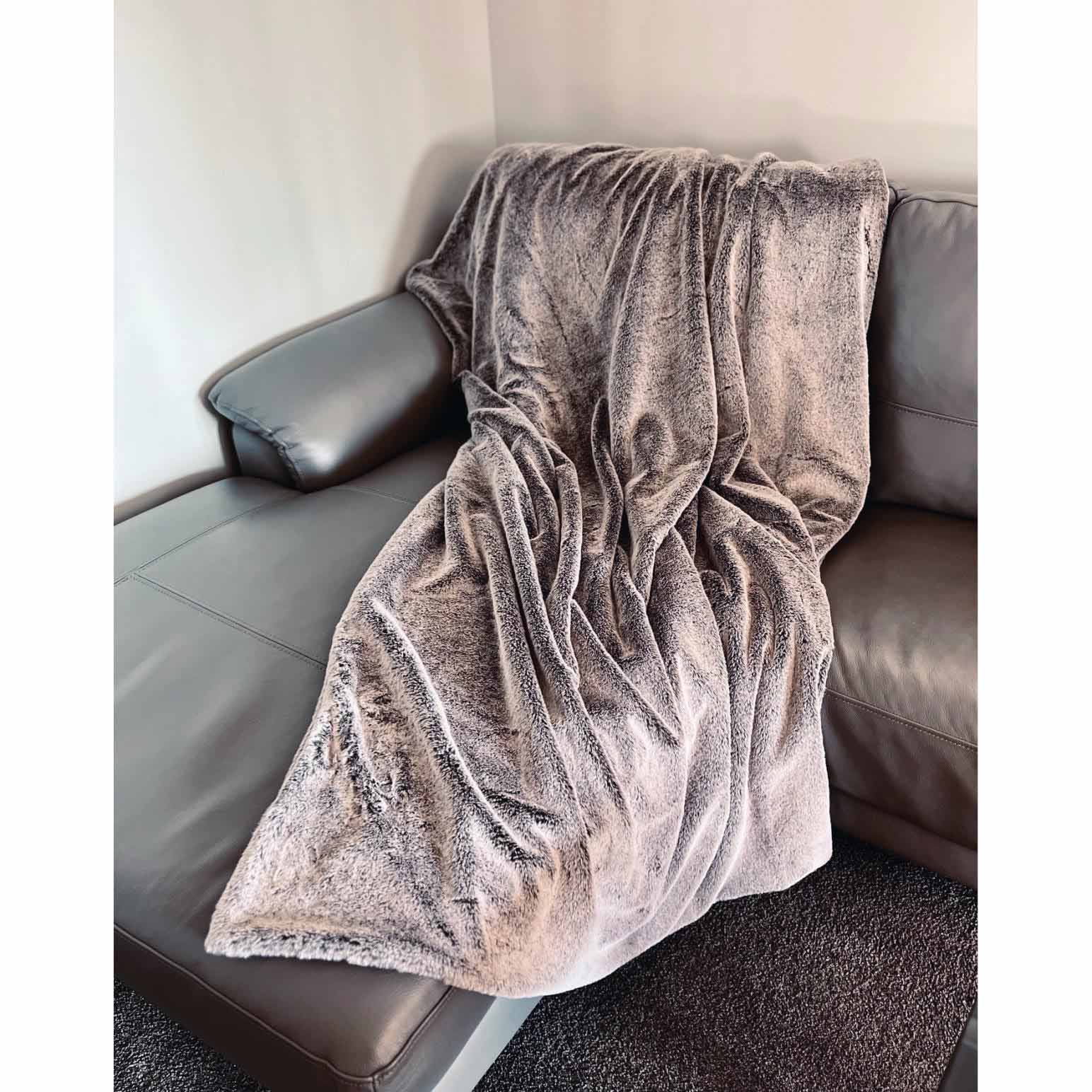 Top Drawer Faux Fur Throw 150x200cm Mocha