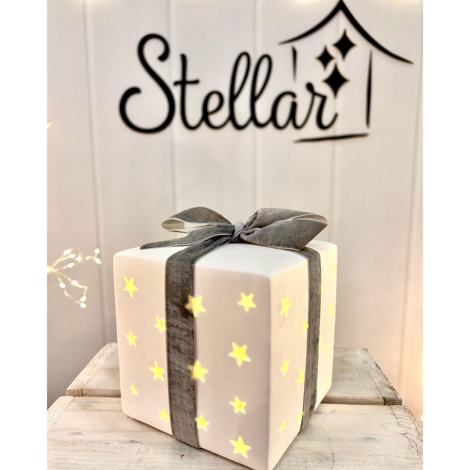 Stellar Haus Porcelain USB Recharge Large Present Lamp 20cm