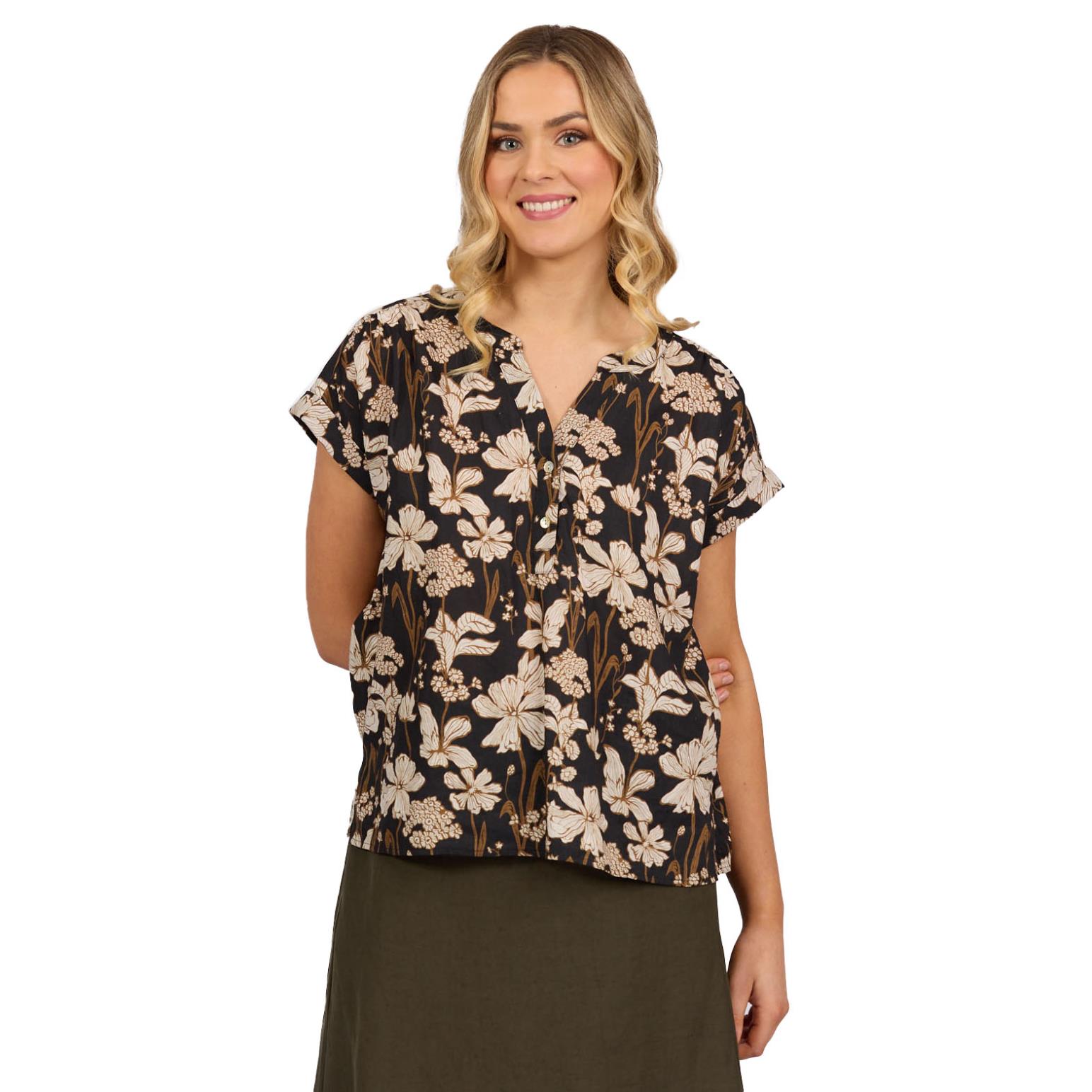 Vassalli Printed Dropped Shoulder Top With 1/2 Placket