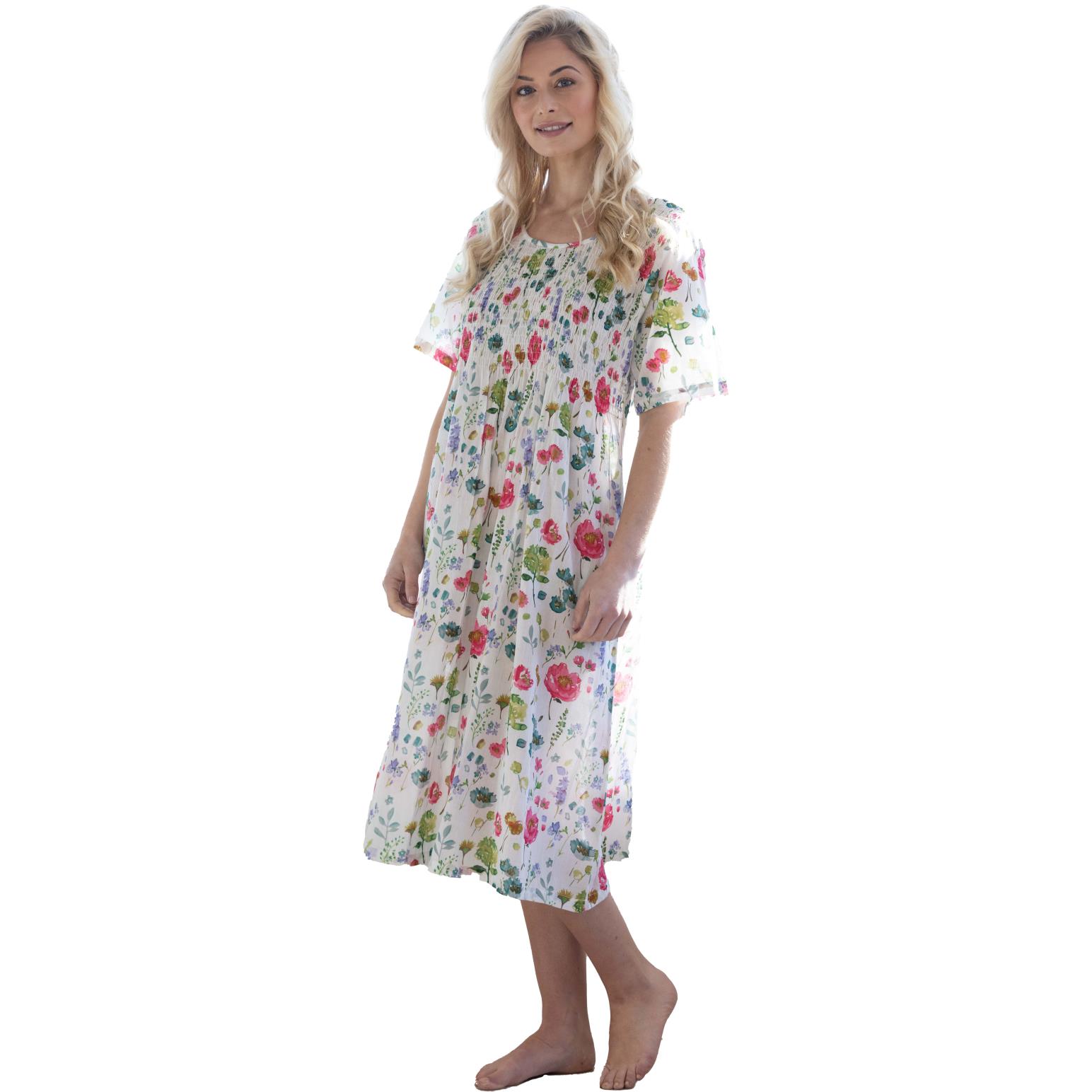 Arabella Floral S/S Smocked Nighty