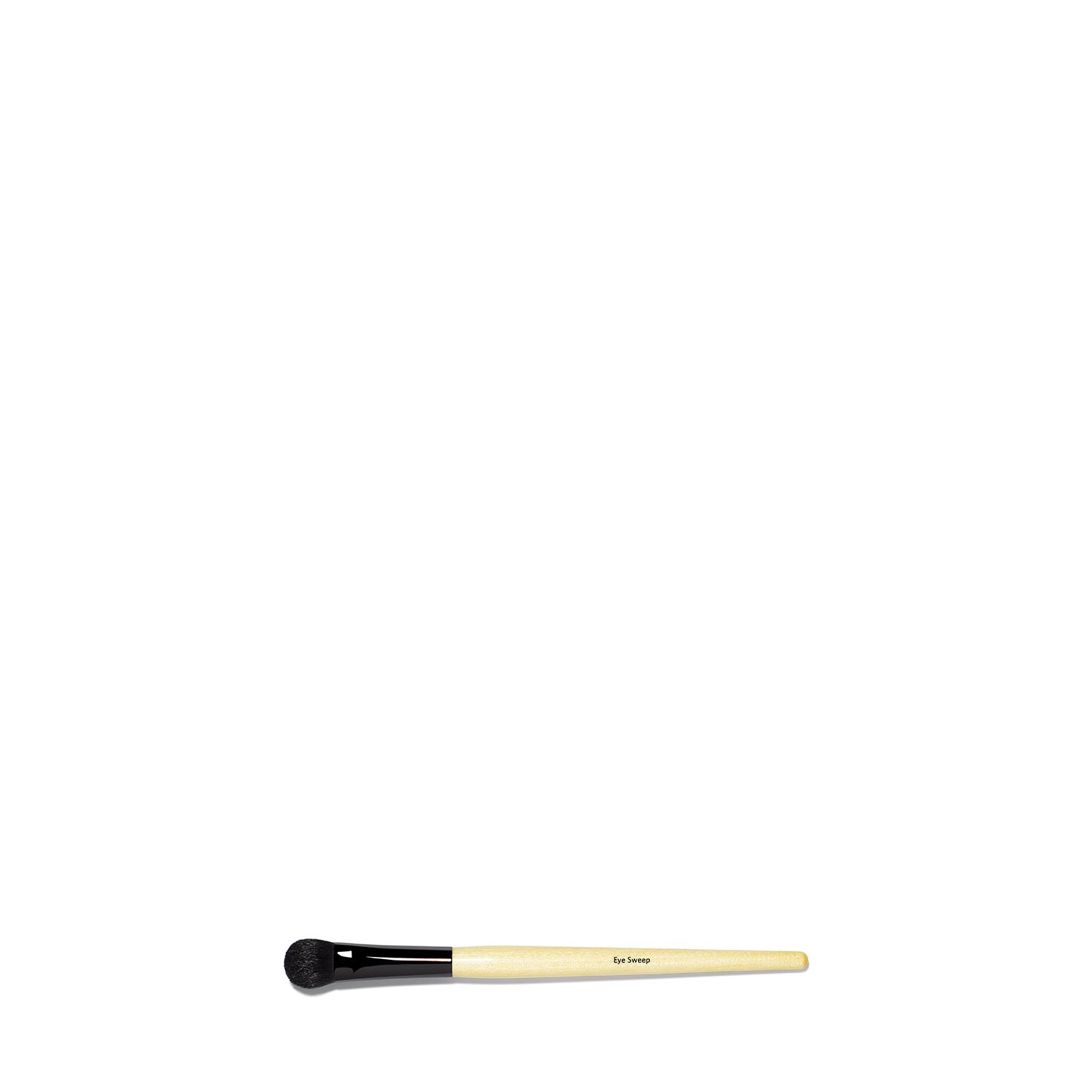 Bobbi Brown Eye Sweep Brush