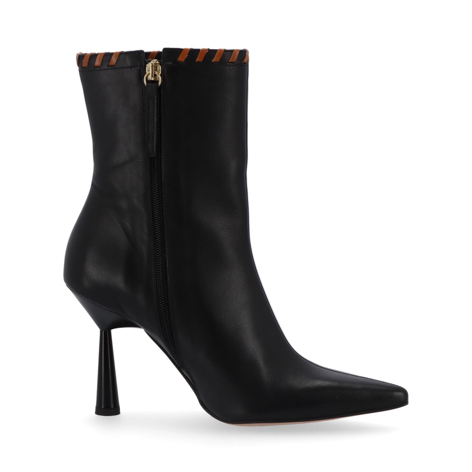 Alohas Leo Ankle Boots