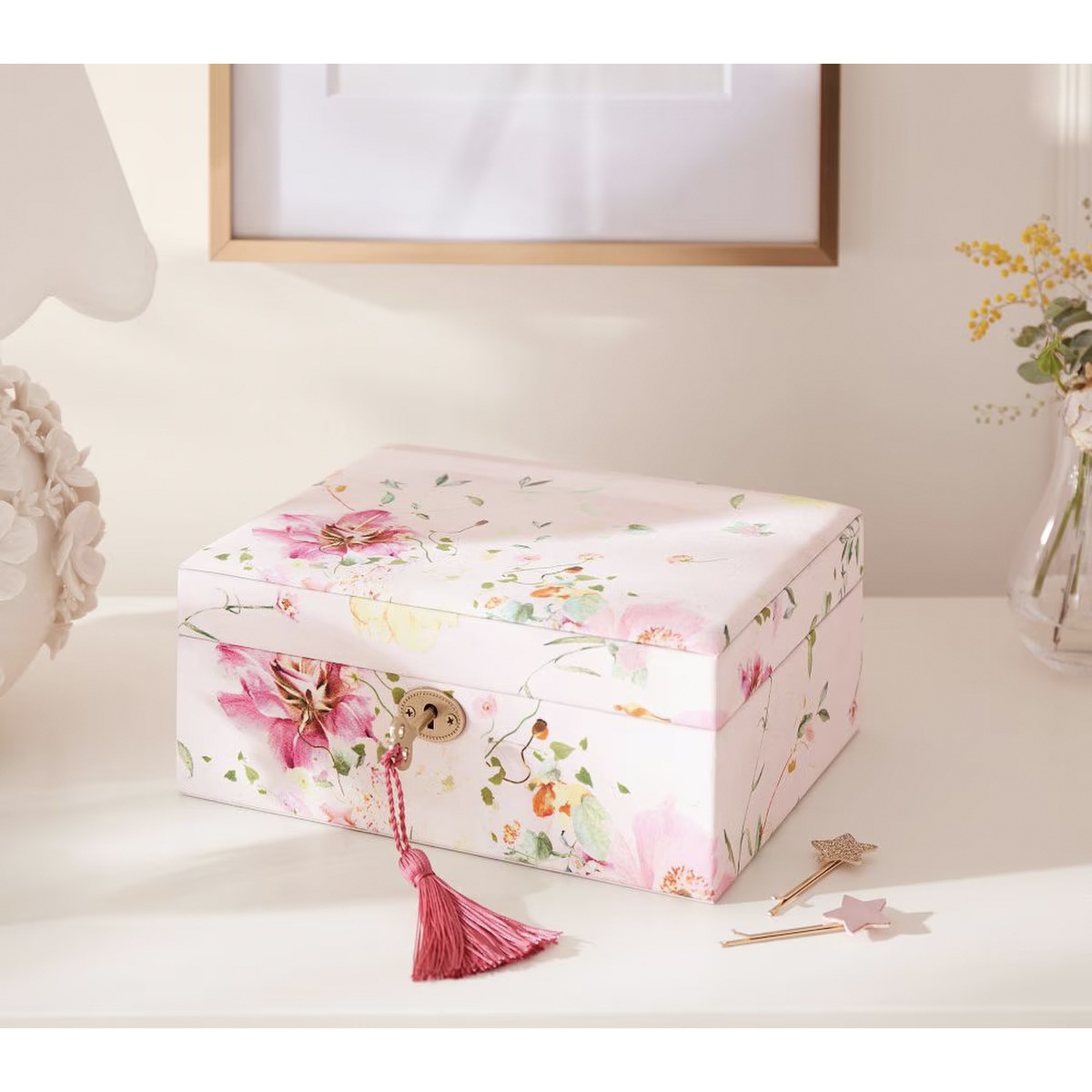 Pottery Barn Kids Monique Lhuillier Confetti Garden Floral Jewellery Box