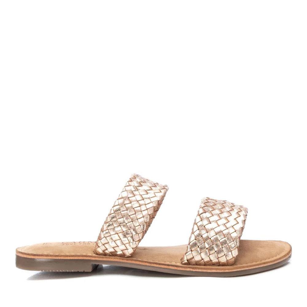 Carmela Sandal