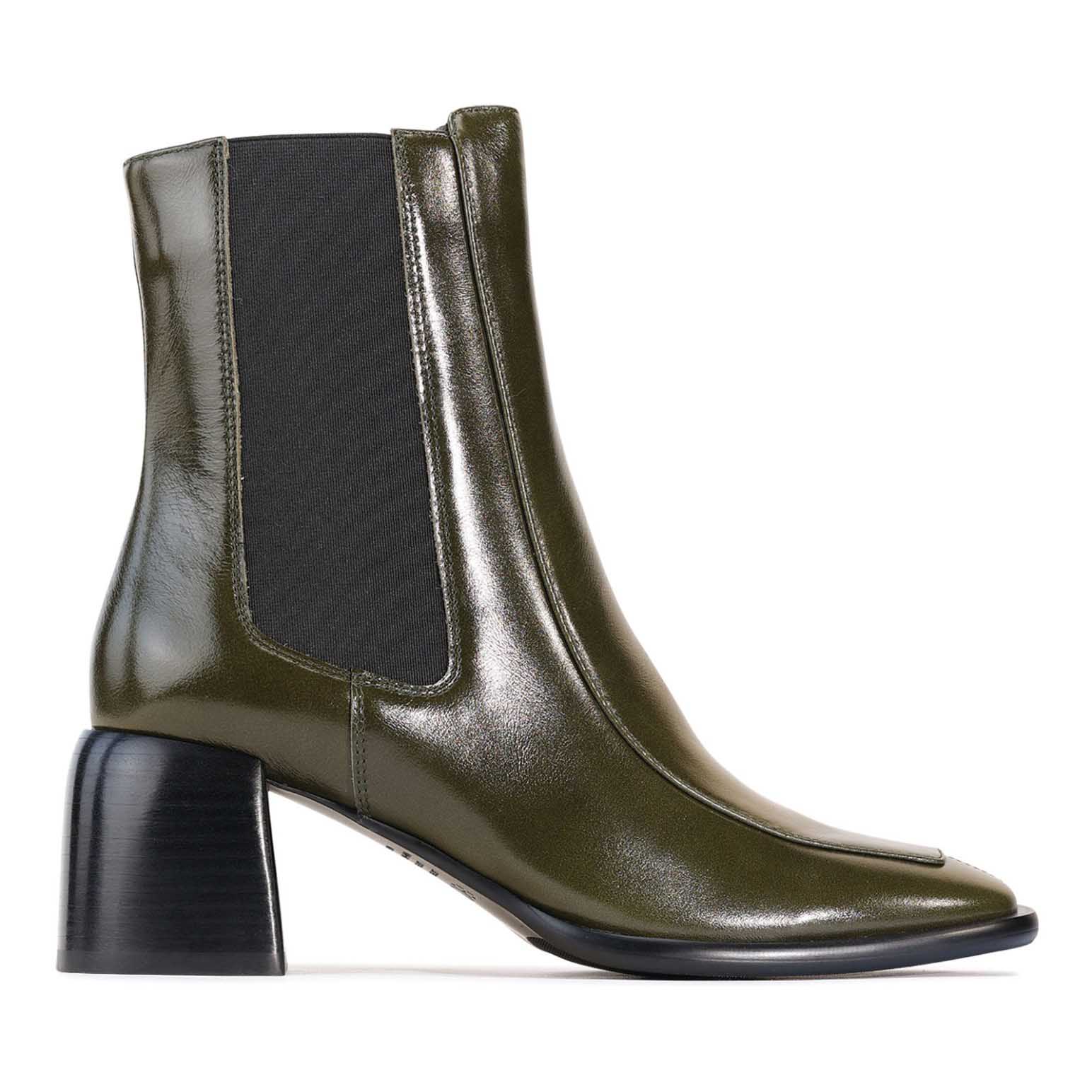 EOS Charcoal Chelsea Boot